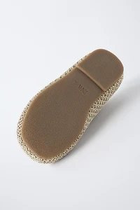 CROCHET BALLET FLATS