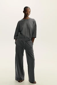 WASHED SWEATSHIRT