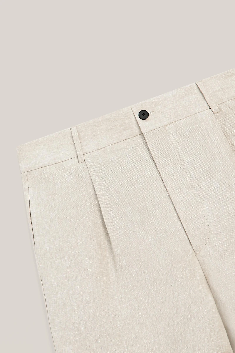 Linen Bermuda shorts with darts - LIMITED EDITION