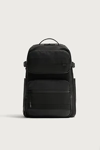 MULTIPOCKET TECHNICAL BACKPACK