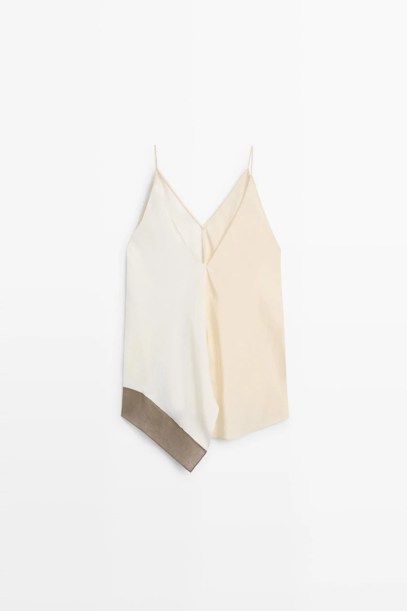 Asymmetric strappy flowing top