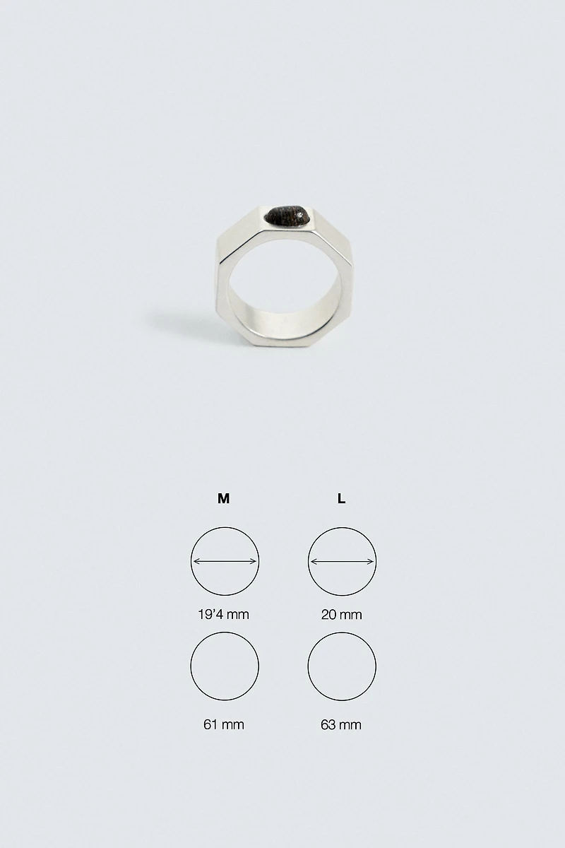 GEOMETRIC STONE RING