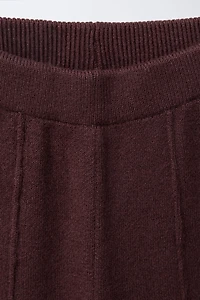 PANTALON EN MAILLE À JAMBES LARGES