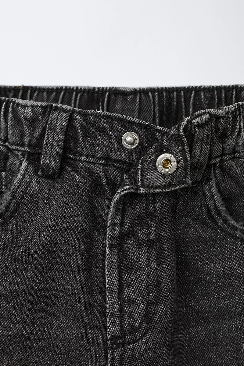 RIPPED BAGGY JEANS