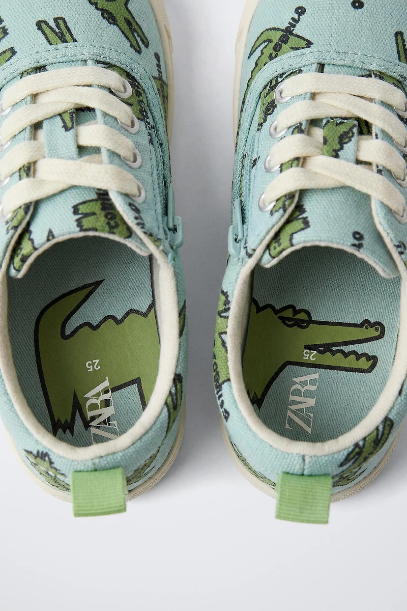 PRINTED SNEAKERS