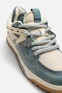 MULTICOLORED SNEAKERS