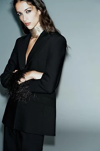 FEATHER BLAZER