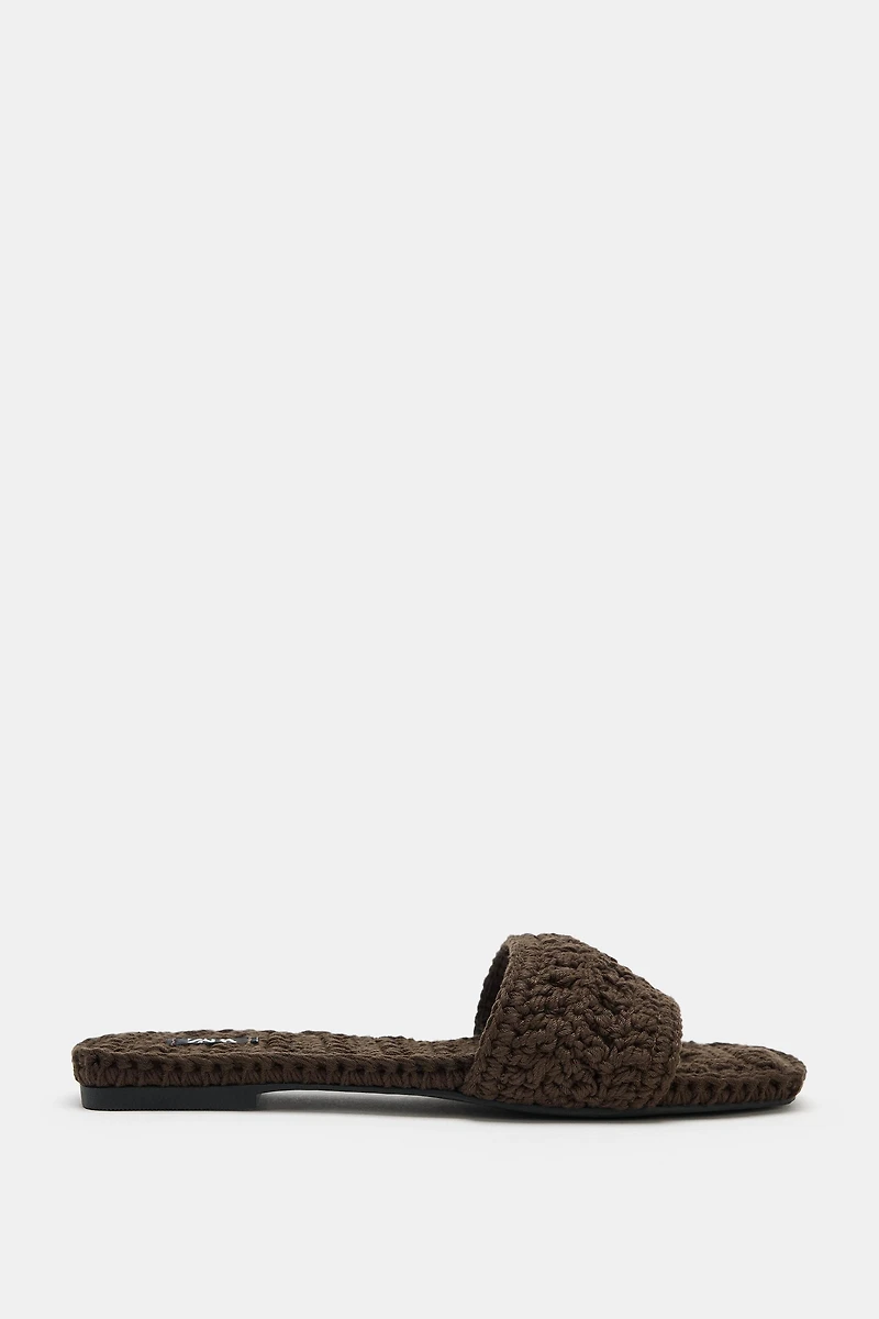CROCHET FLAT SLIDE SANDALS