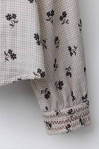 PLAID AND FLORAL BLOUSE