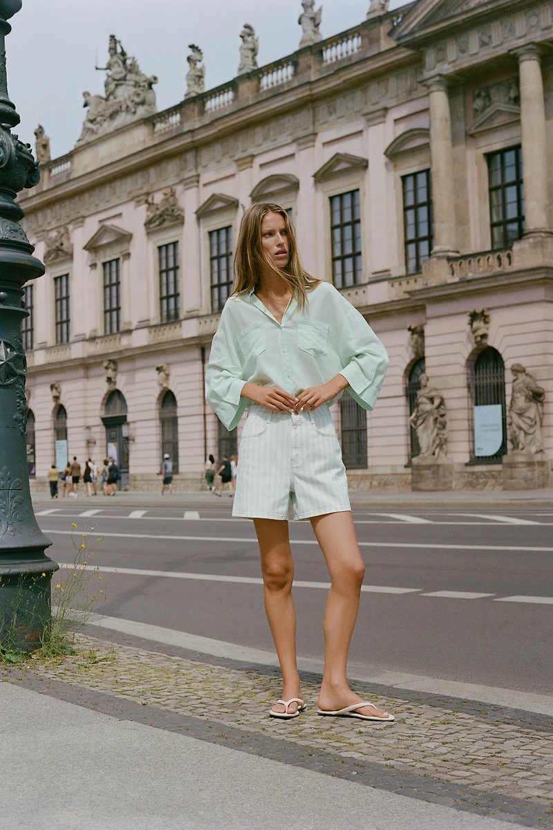 Z1975 MOM FIT SHORTS