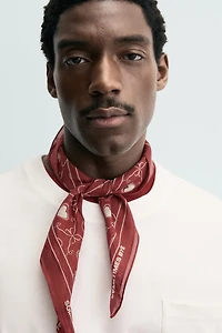 BANDANA IMPRIMÉ CŒURS