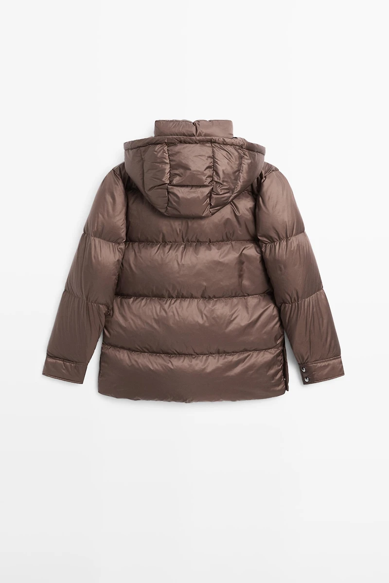 Water-repellent shiny down jacket
