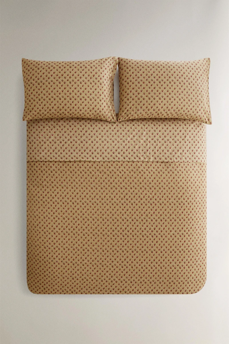STRAWBERRY PERCALE DUVET COVER | KATHARINE POLE