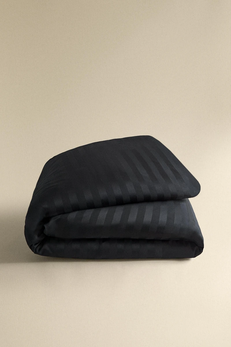 COUETTE SATIN RAYURES (500 FILS)