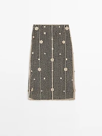Midi skirt with floral embroidery