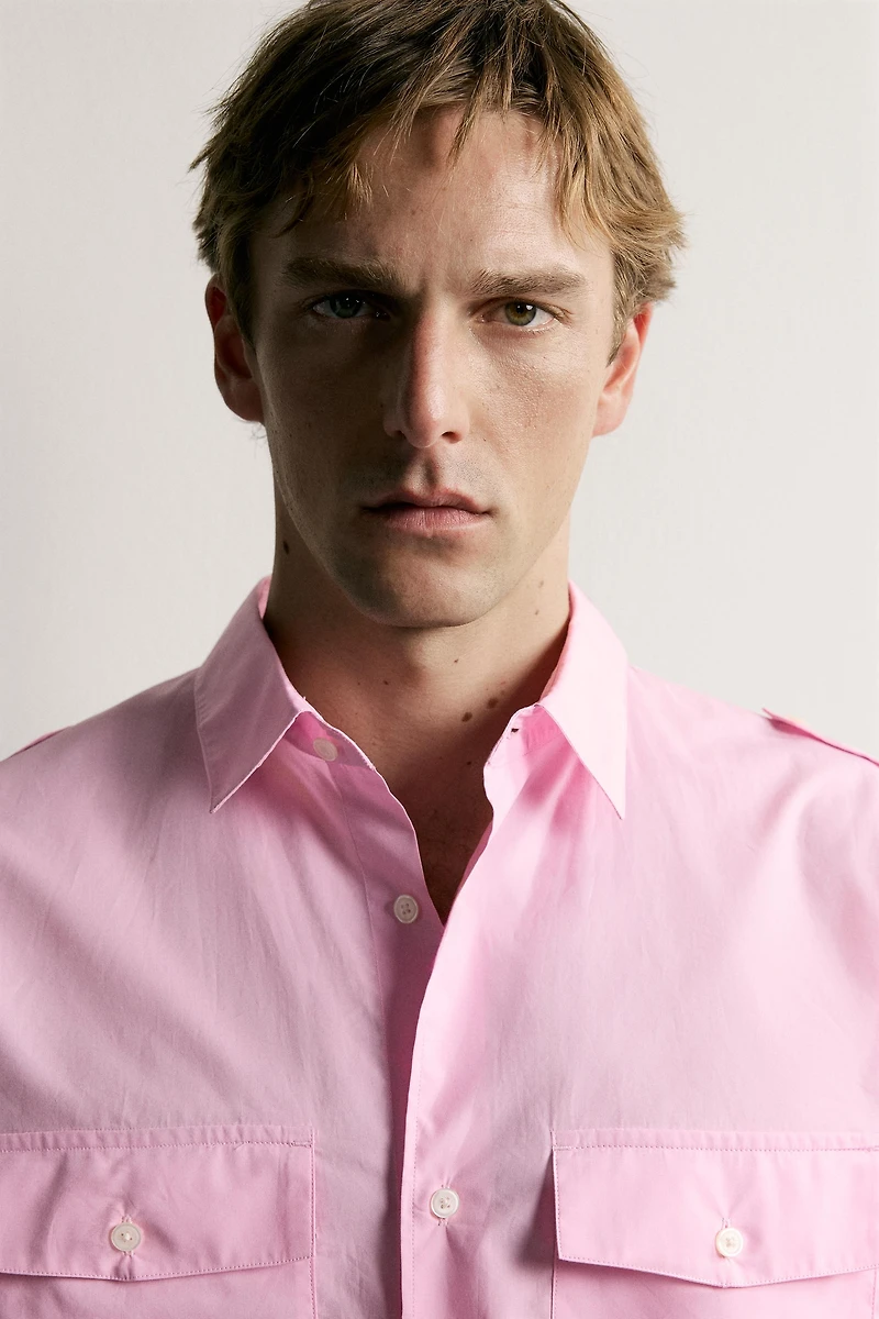 RELAXED FIT TAB DETAIL SHIRT