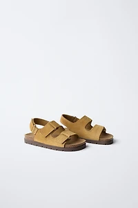LEATHER SANDALS
