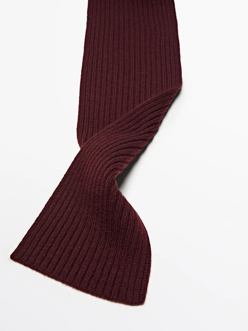 Écharpe fine en tissu côtelé