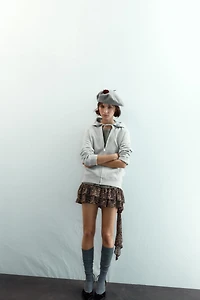 100% WOOL BERET WITH FLOWER