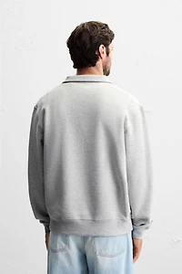 BASIC QUARTER-ZIP SWEATSHIRT