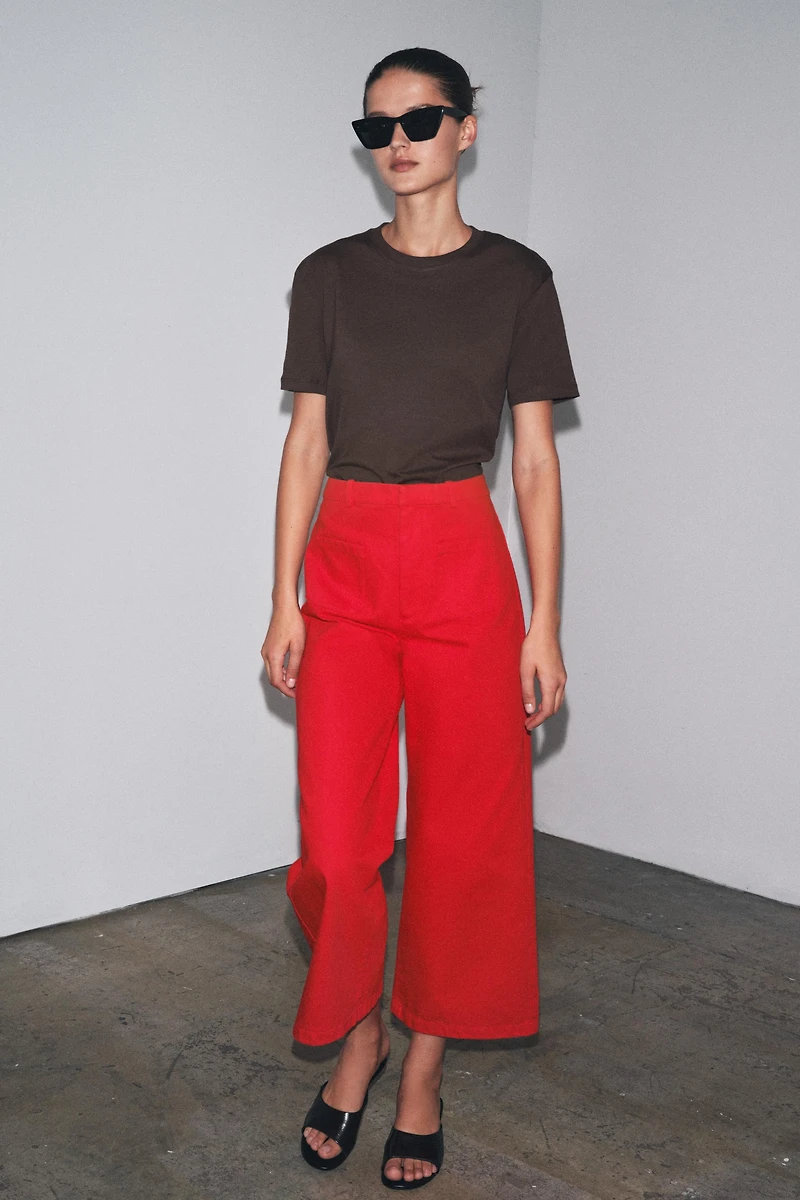 BASIC COTTON T-SHIRT