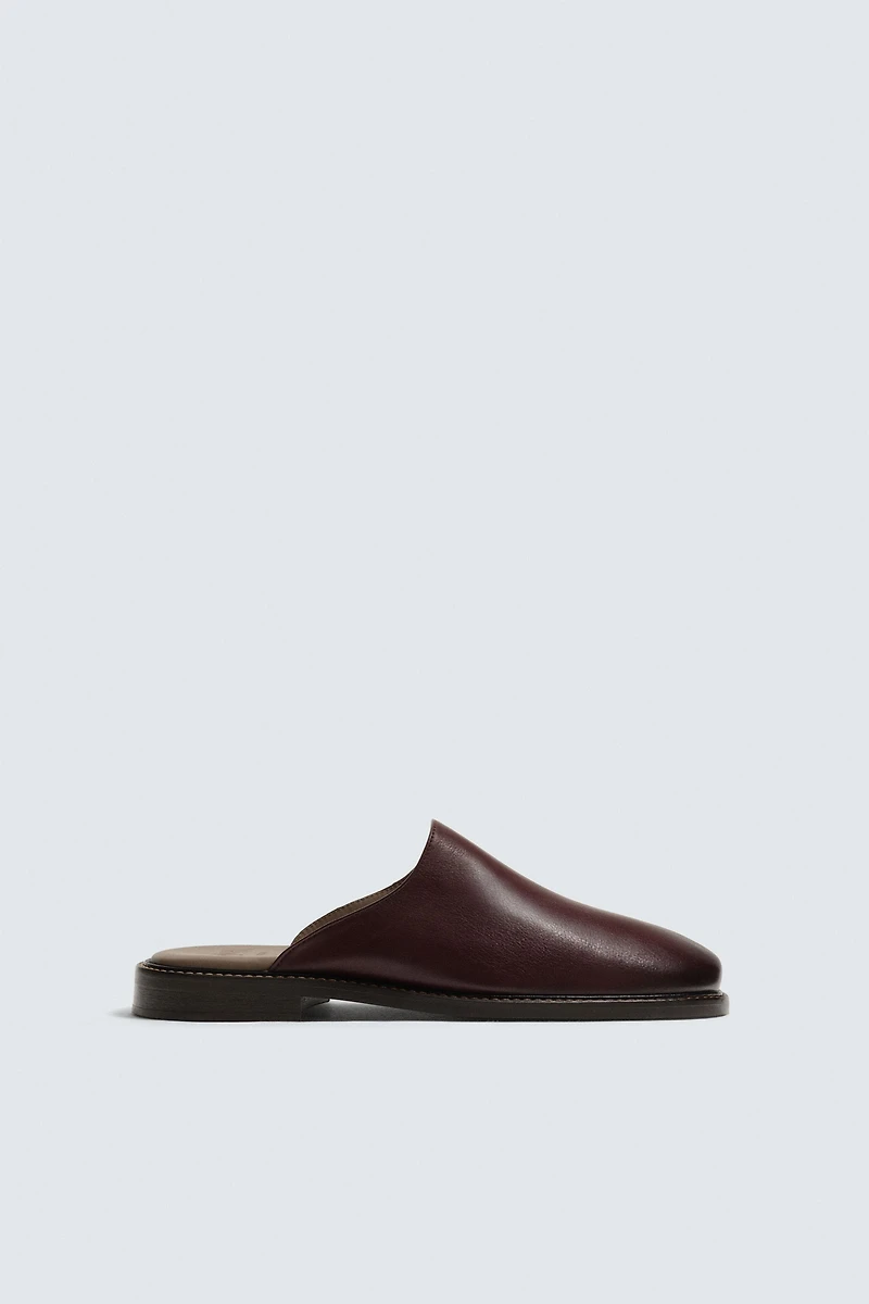 SABOTS EN CUIR