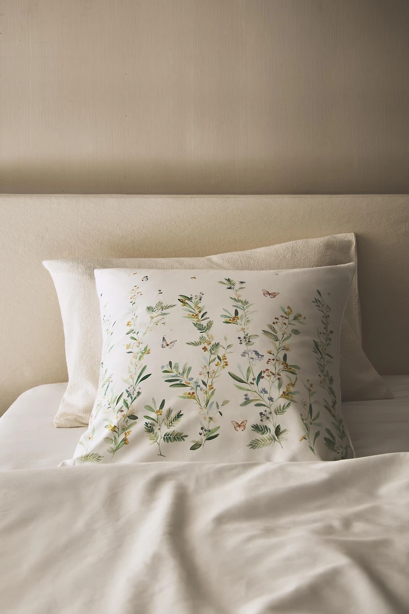 SATEEN LEAF AND FLOWER PILLOWCASE