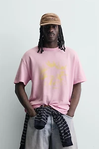 T-SHIRT EN MAILLE IMPRIMÉE CONTRASTE