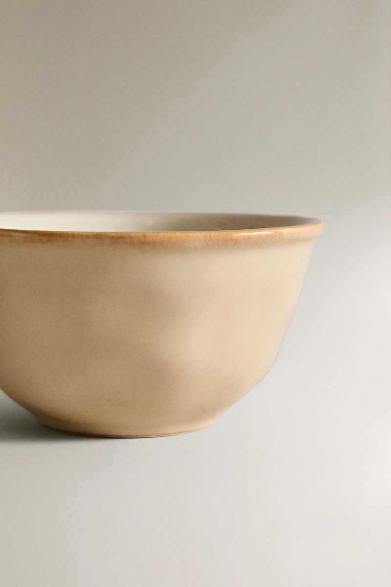 STONEWARE BOWL WITH IRREGULAR EDGE