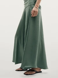 Flowing wide-leg trousers
