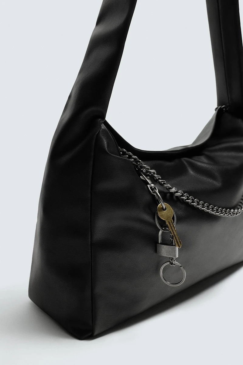 CHAIN CROSSBODY BAG
