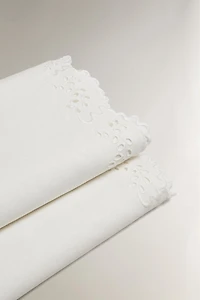 FLAT SHEET WITH EMBROIDERED TRIM