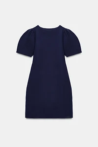 ROBE COURTE EN MAILLE À MANCHES BOUFFANTES