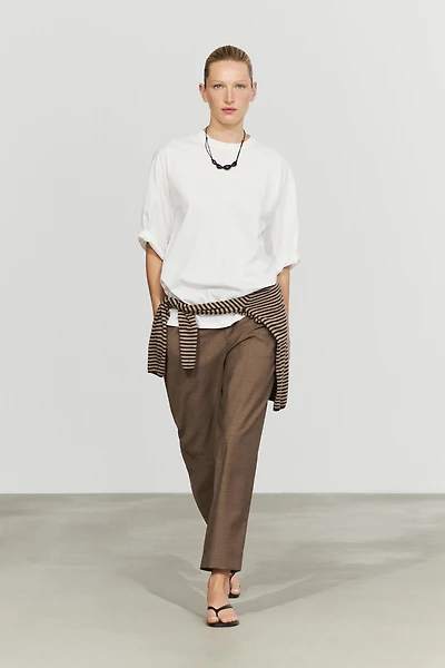 100% cotton short sleeve seamed T-shirt