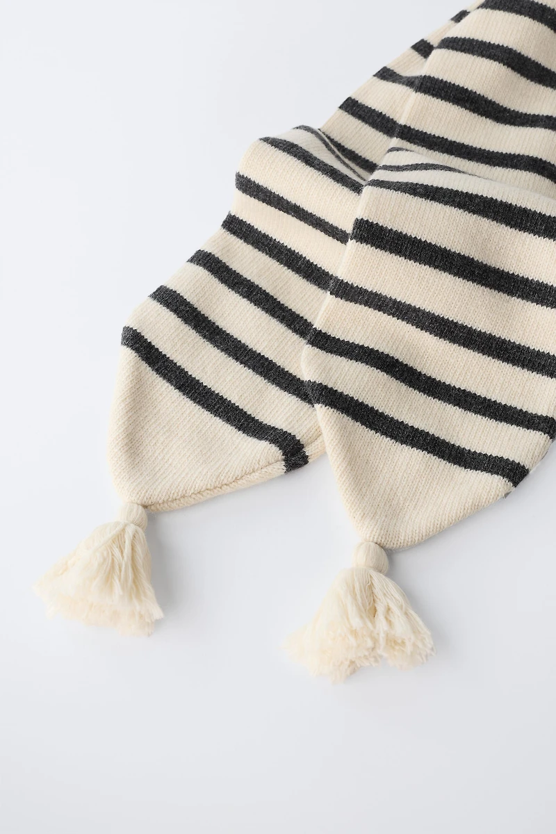 ÉCHARPE EN MAILLE À RAYURES AVEC LAINE