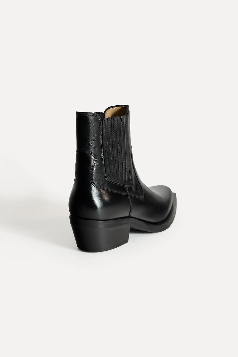 POINTED-TOE LEATH ANKLE BOOTS 50TH ANNIVERSARY