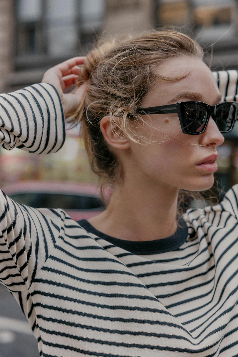 LONG SLEEVE STRIPED T-SHIRT