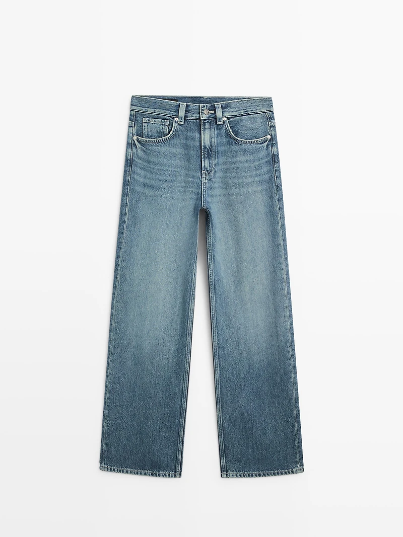 High-waist wide-leg jeans