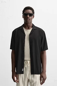 RELAXED FIT FLOWY SHIRT