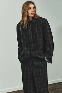 VESTE À CARREAUX AVEC ÉPAULETTES