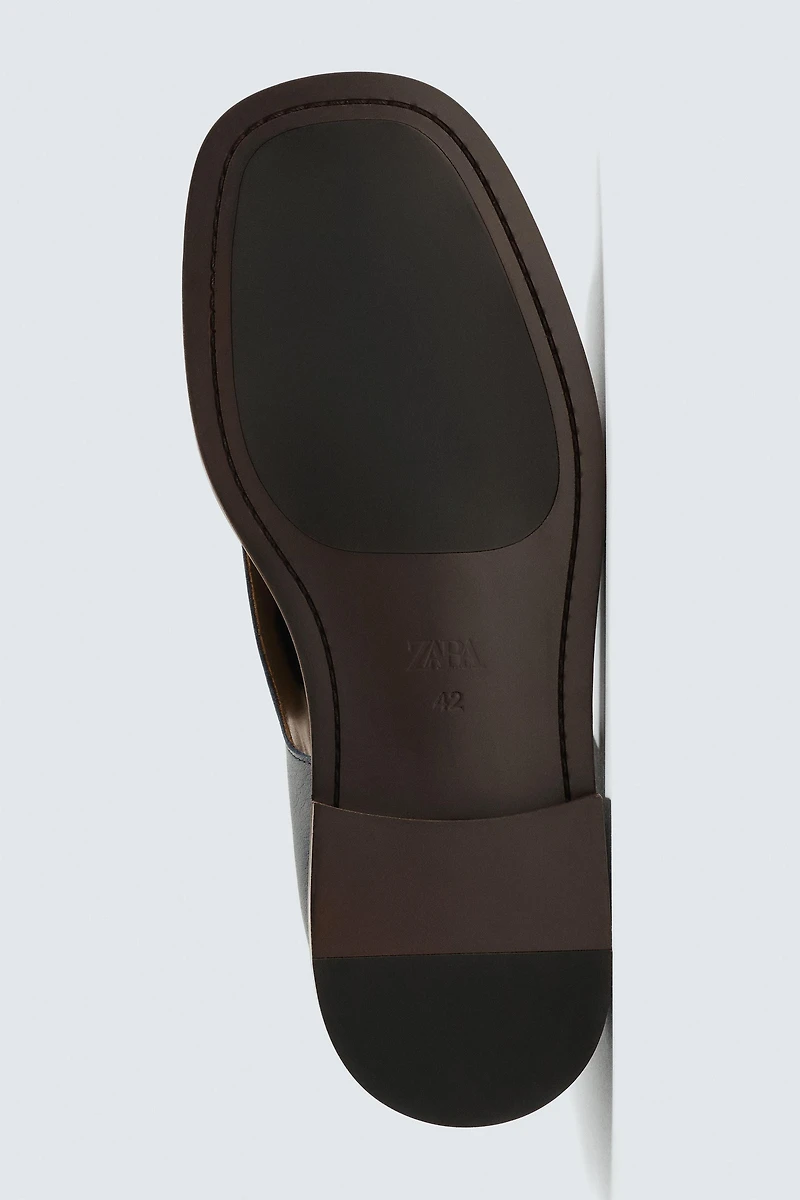 LEATHER SHOES