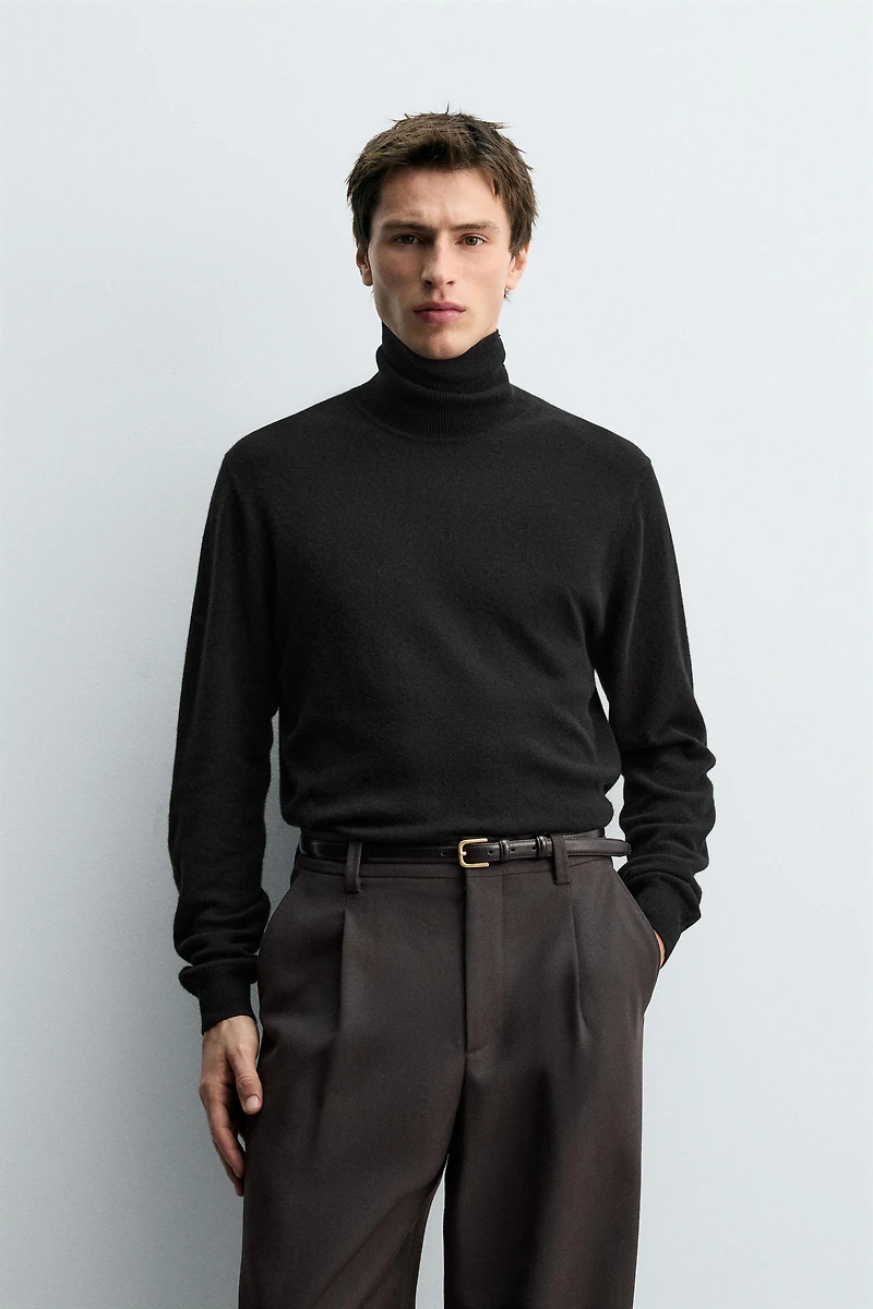 100% CASHMERE TURTLENECK JUMPER