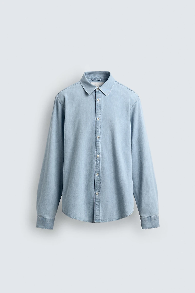 CHEMISE EN DENIM DÉLAVÉE