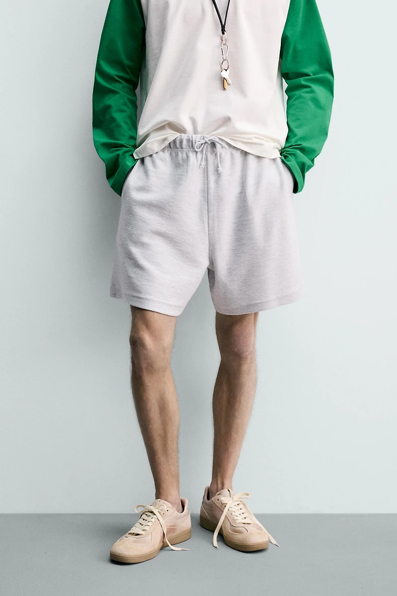 SHORT JOGGER RELAXED FIT TEXTURÉ