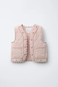 EMBROIDERED FLORAL TEXTURED VEST