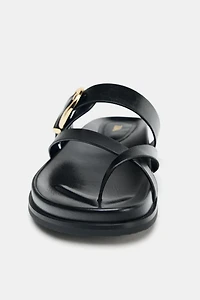 FLAT BUCKLE SANDALS