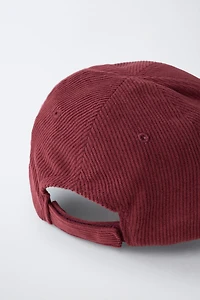 CASQUETTE EN VELOURS CÔTELÉ INITIALE