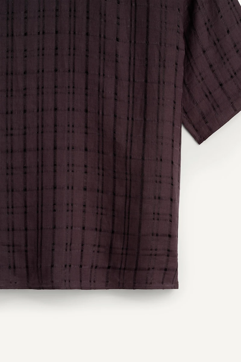 100% LINEN TEXTURED HANDKERCHIEF SHIRT