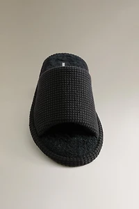OPEN TERRYCLOTH BATHROOM SLIPPERS