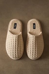 WAFFLE-KNIT SLIPPERS